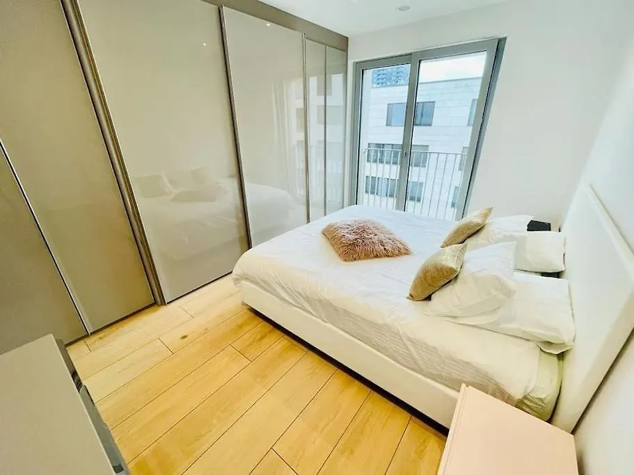 Luxury 3 Bedrooms Flat In The Heart Of Gasperich Terrace And Parking-Cd2 Lussemburgo 0*,